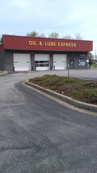 Oil & Lube Express