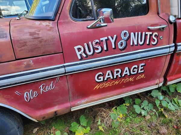 Rusty Nuts Garage