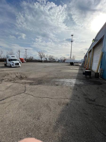 Royce Truck & Trailer Repair LLC