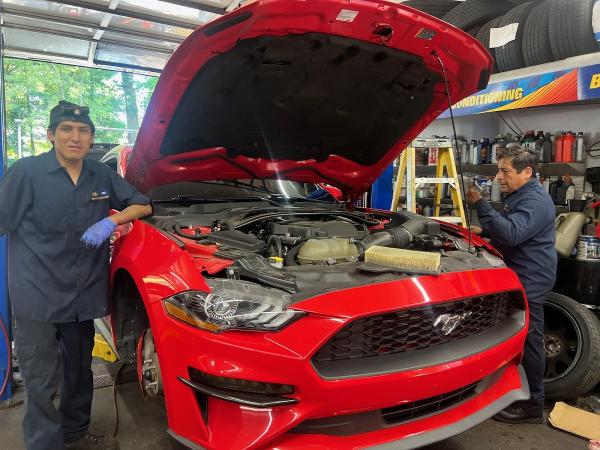 Ed's Towing & Car Services