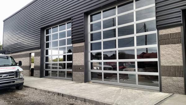 Bochek Collision Center