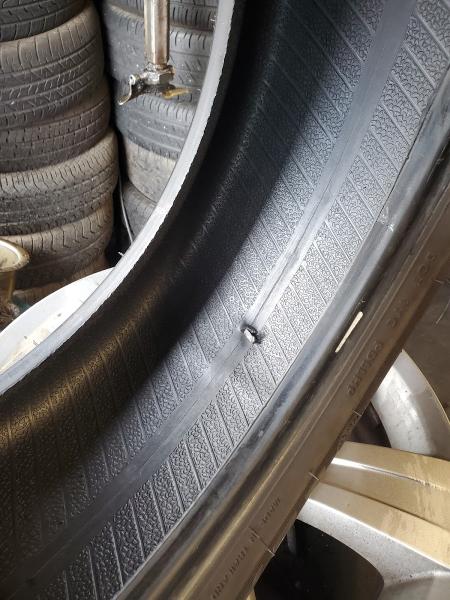 Taveras Tires