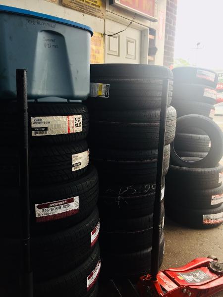 Bruces Discount Tires