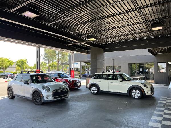 East Bay Mini Service Center