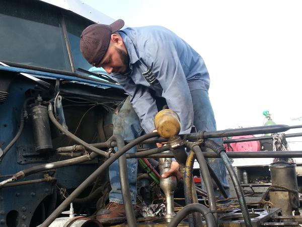 Advanced Diesel & Equipment Services