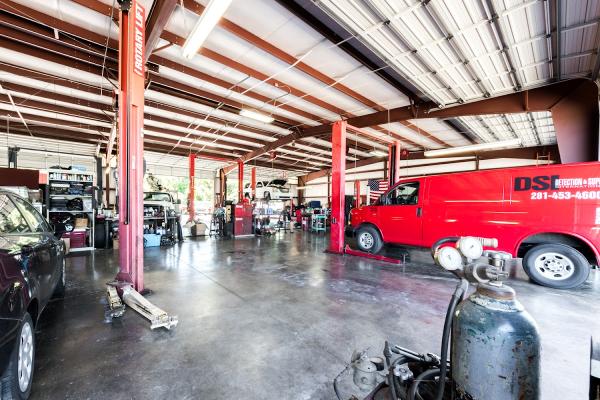 Poutous 1960 Auto Repair