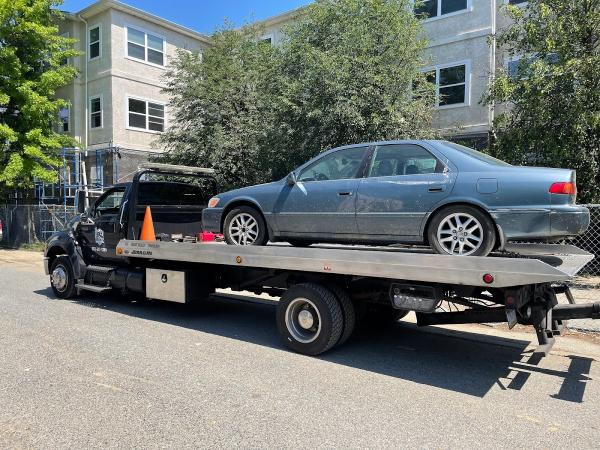 McLendon Marathon Towing & Transport
