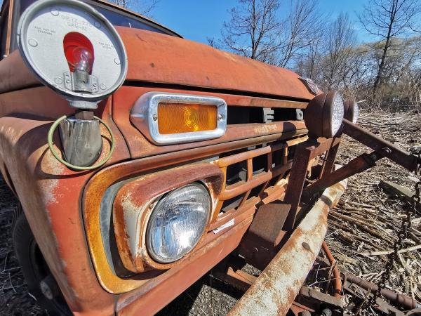 Tripp's Service Center LLC
