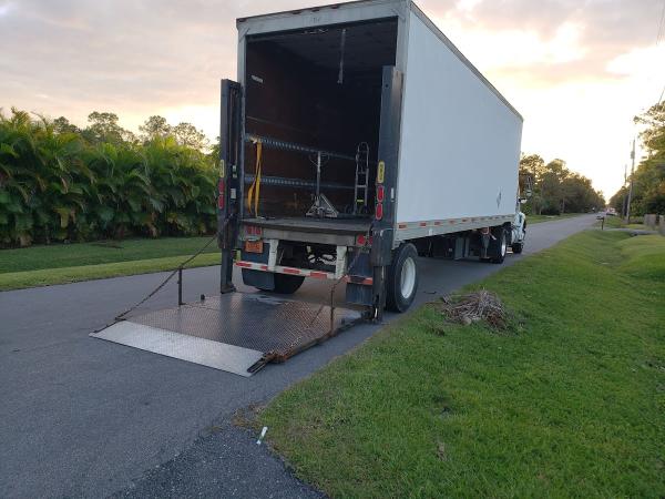 AB Trucking OF Miami INC