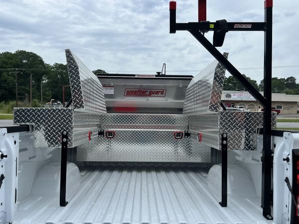 Pick-Up Truck Accessory Warehouse