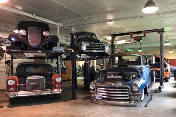 Thompson's Garage
