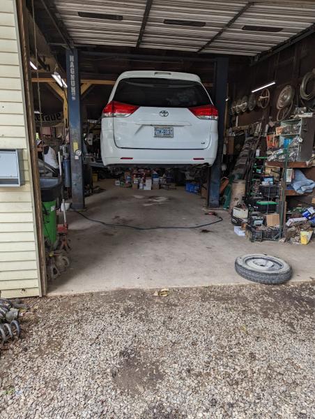 Chapman's Garage