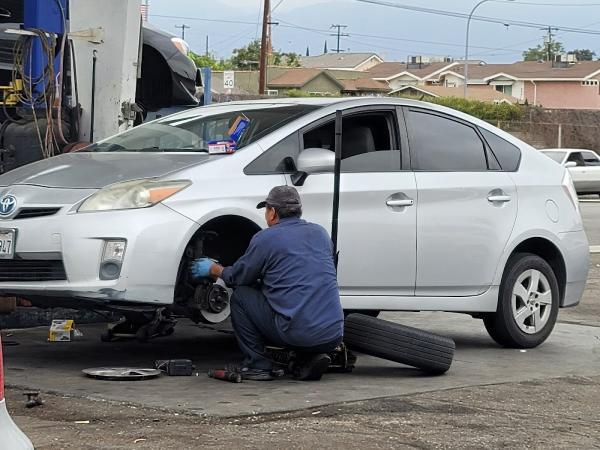 Thong Automotive