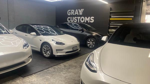 Grayy Customs LLC