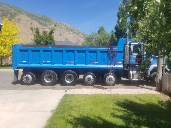 Valor Trucking LLC