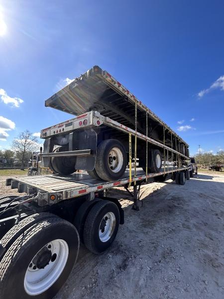 Universal Towing Inc