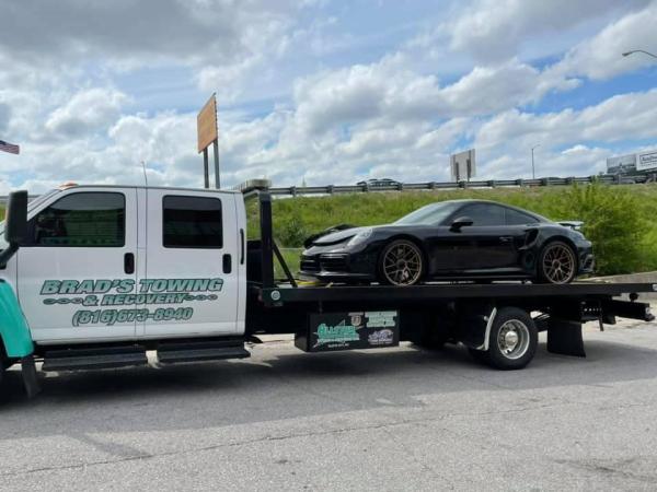 Brad's Towing & Recovery