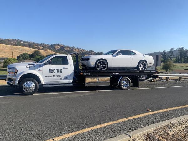 M&C Towing