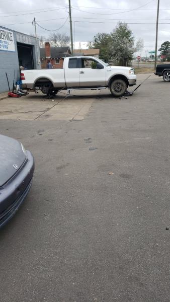 Glenn's Tire Services