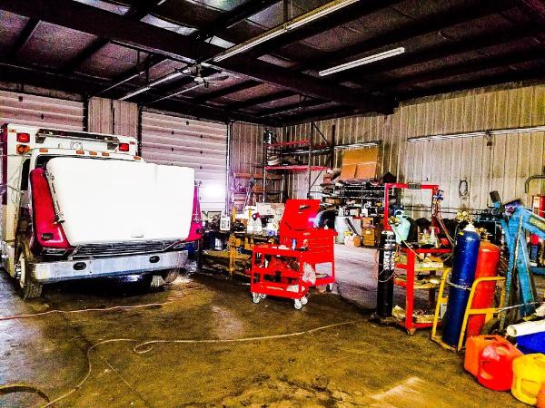 76 Truck Trailer Repairs & Custom Body Shop