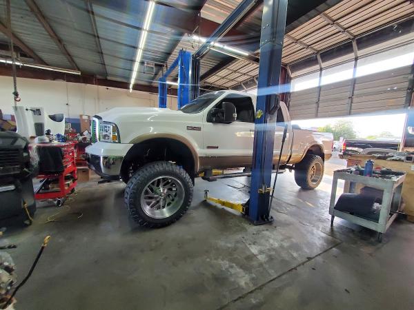 Desert Diesel Service & Repair