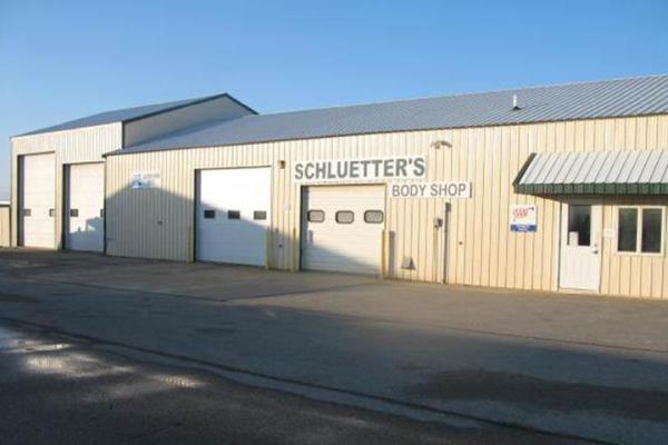 Schluetter Body Shop & Towing