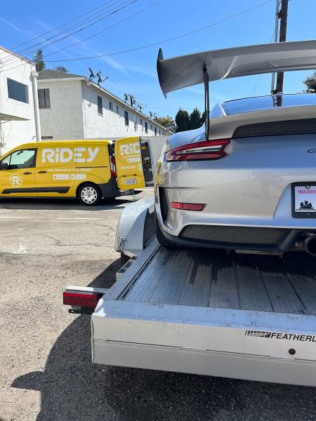 Ridey On-Demand Mobile Car Wash