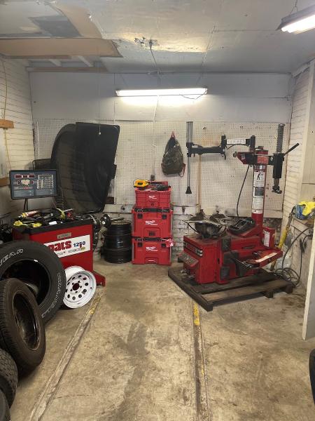 In and Out Tires and Auto Shop