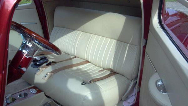 Dave's Auto Upholstery