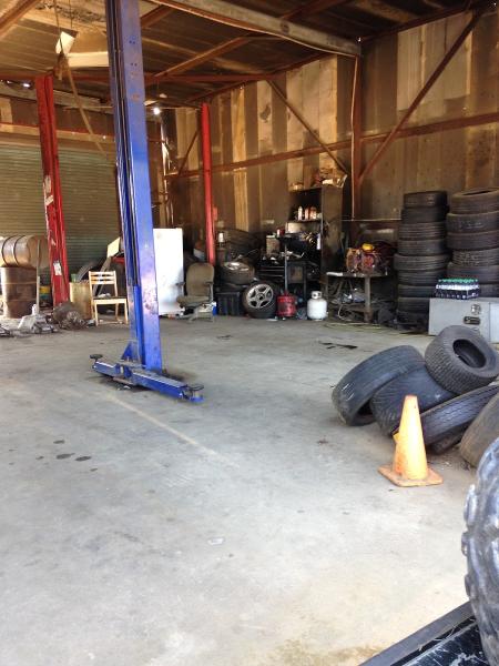 Billy's Tire Center