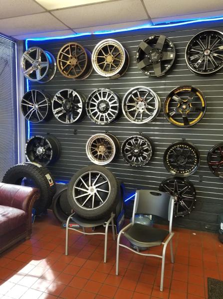 M & M Tire & Wheel