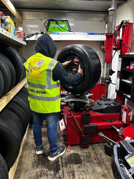 Flash Tire Repair and Mechanics
