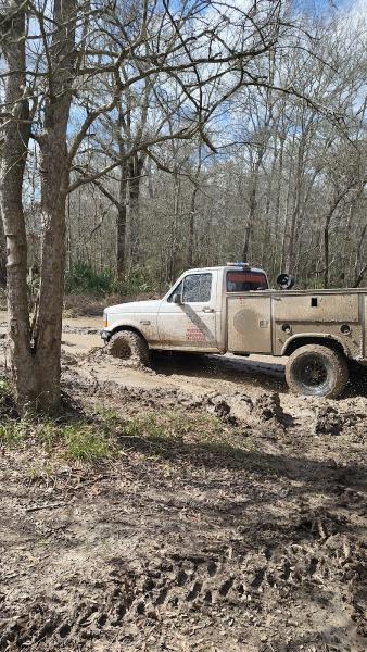 Dirty Bay Off-Road and Recovery