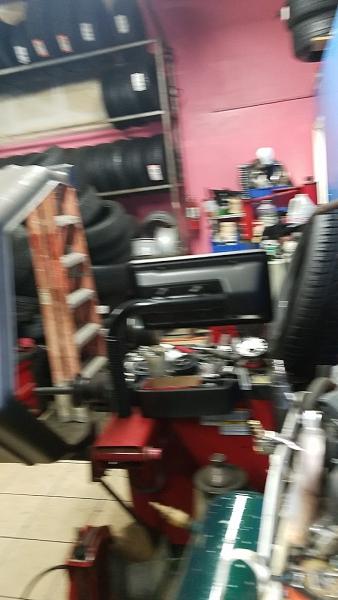 J & G Tires