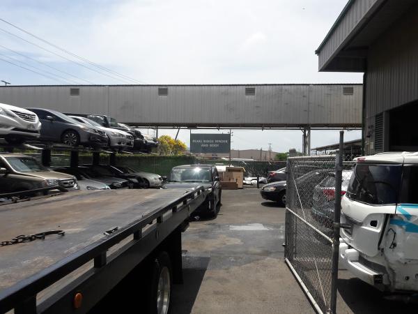 Pearlridge Fender & Body LLC