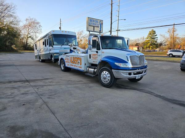 Alberts Towing & Transport