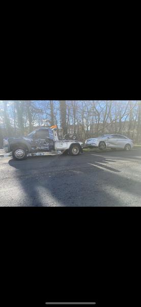 AM Towing & Recovery