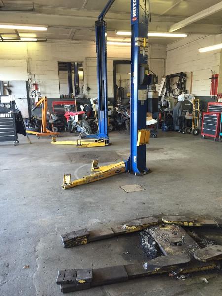 Tuff Enuff 4-Wheel Drive Center