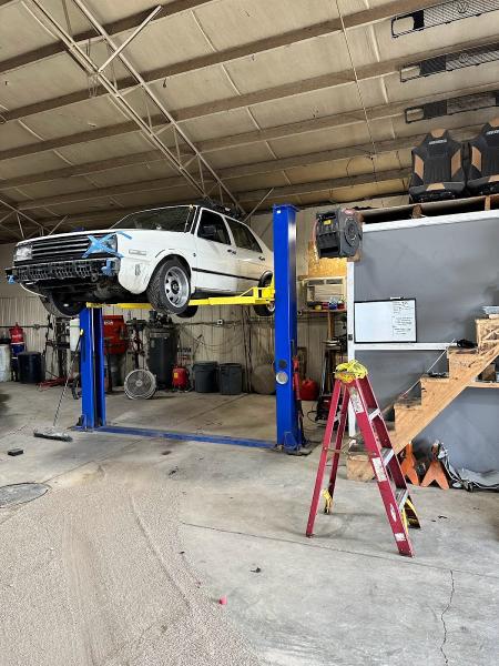 Harry's Auto Restoration & Repair