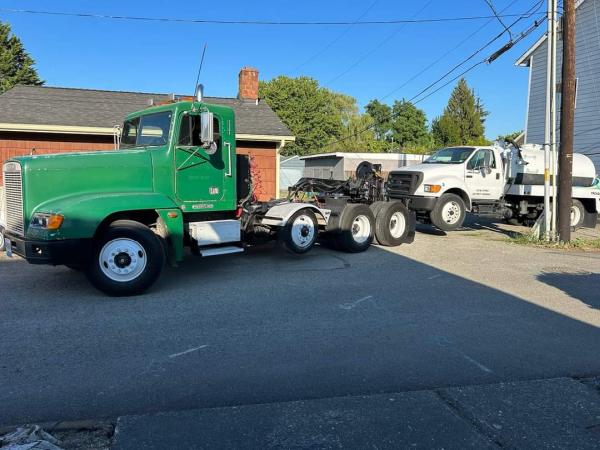 Tony's Towing