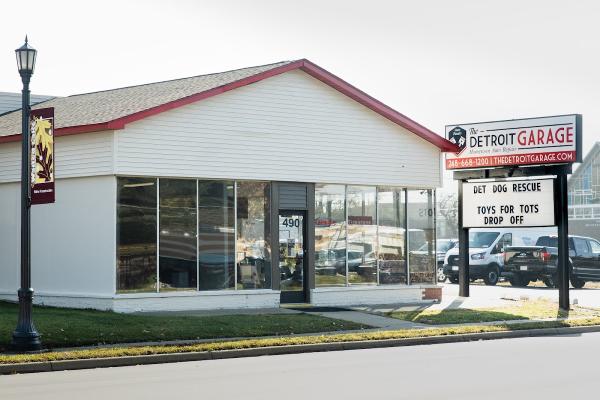 The Detroit Garage (Kenny's Lakes Area Auto Experts)