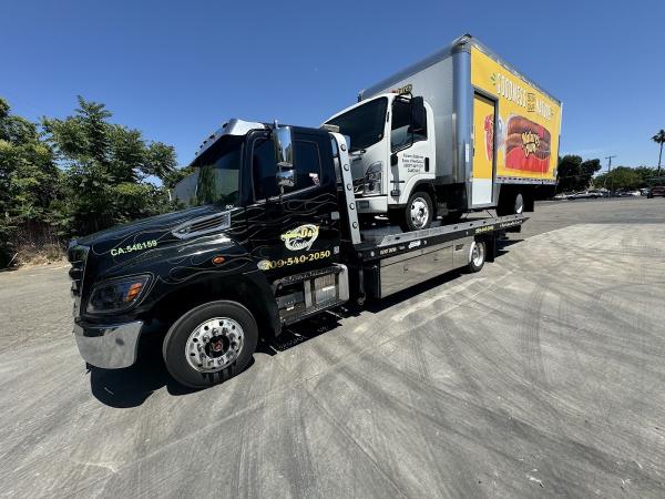 D&J Towing Inc