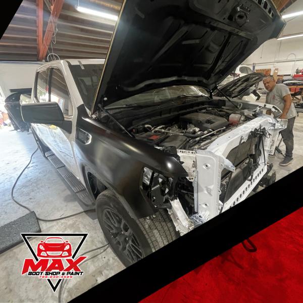 Max Body Shop & Paint