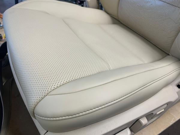 Stevens Auto Tops and Upholstery Repair