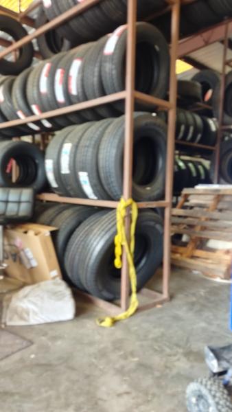 Roop's Tire Shop