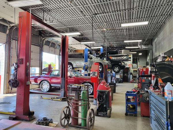 Racine Auto Specialists Inc.