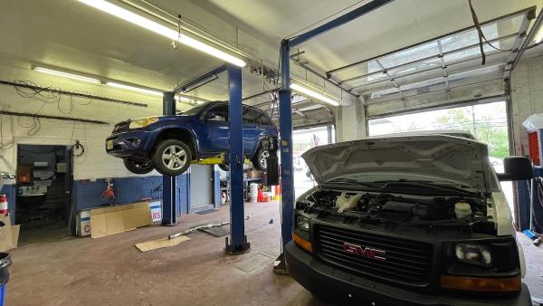 GM Auto Repair AND Tire Shop