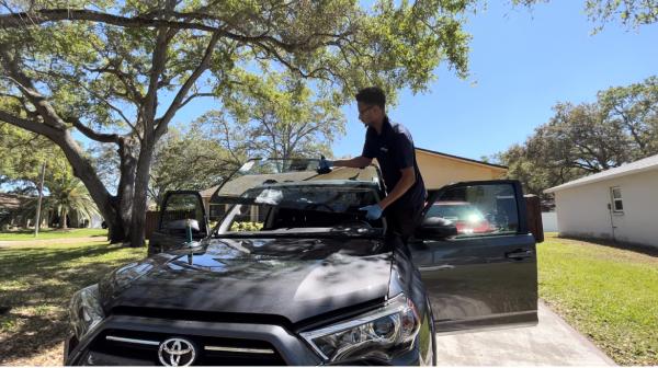 Florida's Finest Auto Glass LLC