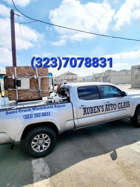 Rubens Truck & Auto Glass Replacement