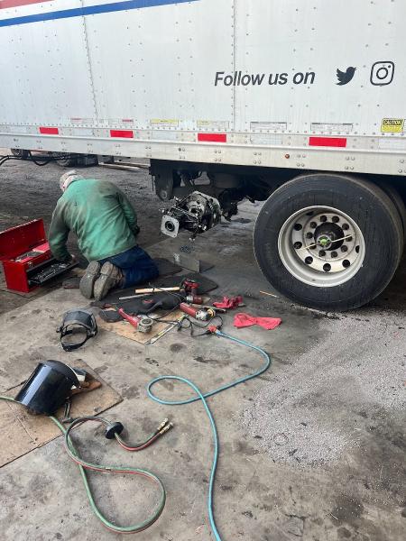 Amigos Commercial Truck & Tire Repair